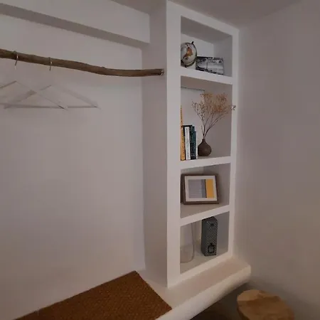 Rum i privatbostad Les Bois Flottes . De La Verne *