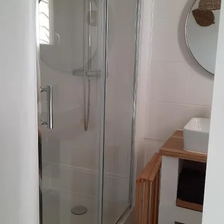 Les Bois Flottes . De La Verne Rum i privatbostad *